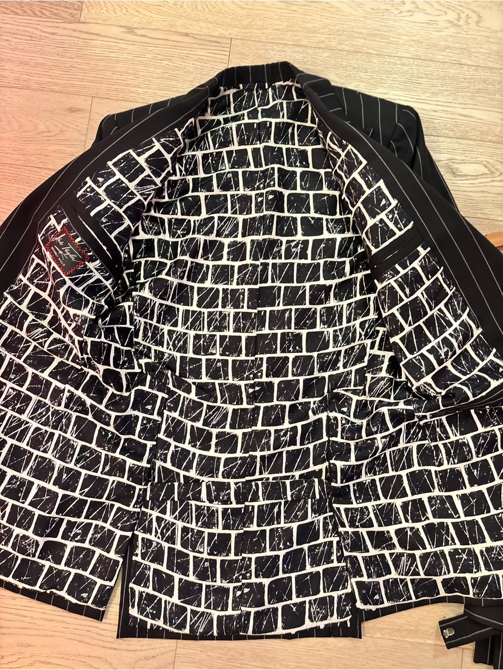Men's Jack Taylor Black Pinstripe Suit With Silk Lined Blazer & Matching Pants - Picture 3 of 4